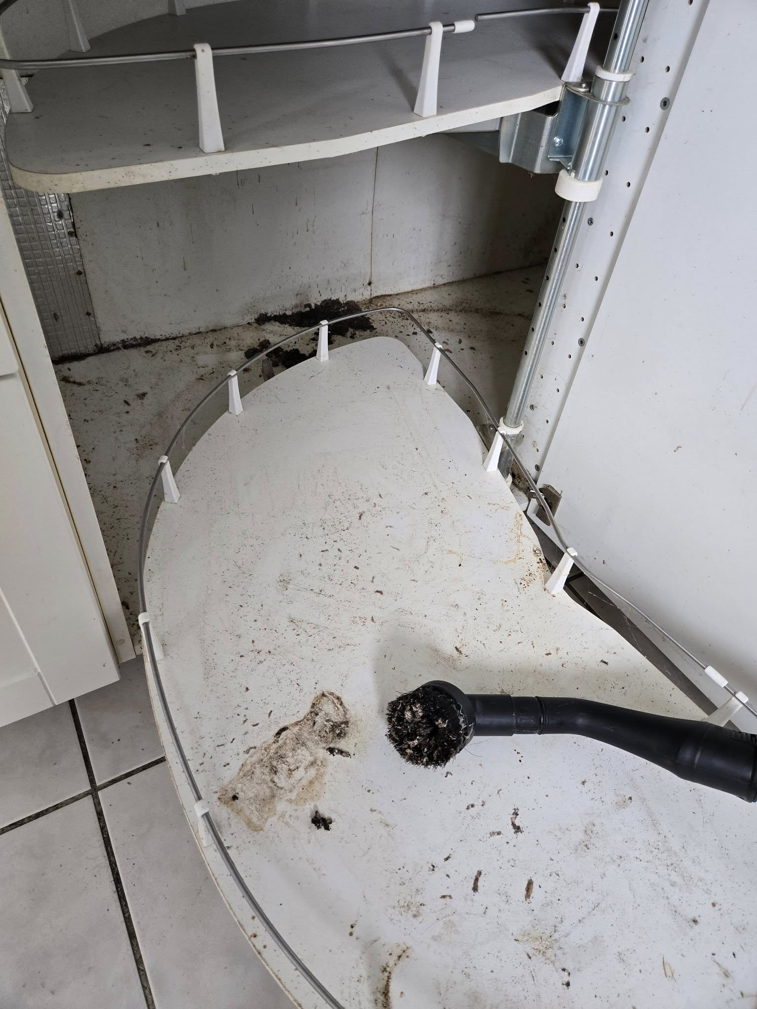 Nettoyage complet d'une maison de 130 m2 - Avant